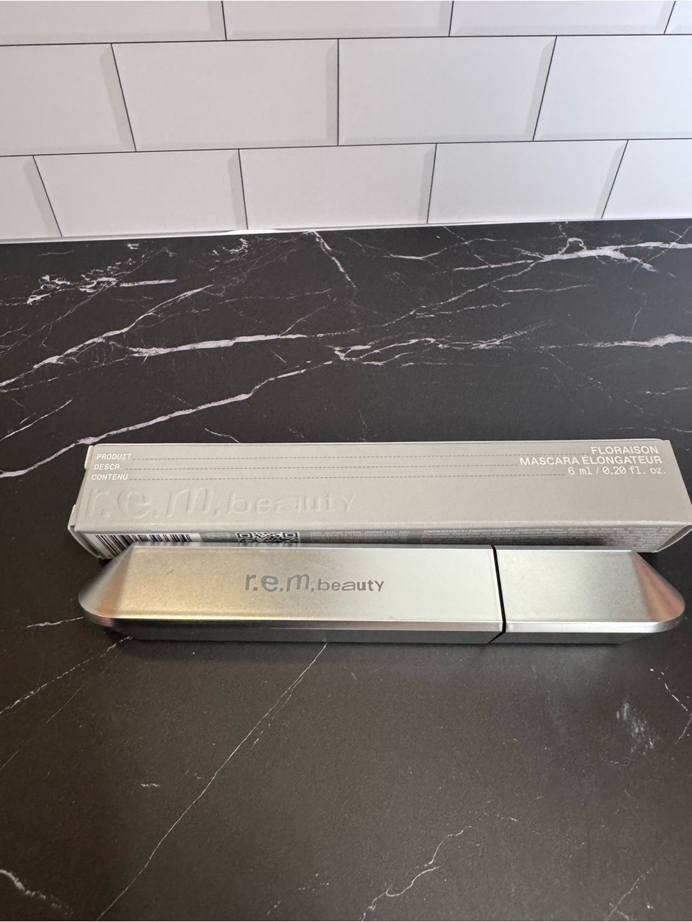 REM beauty Black Mascara